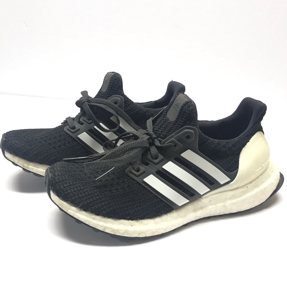 Boys Adidas Ultraboost J Shoes Sneakers Size 3.5